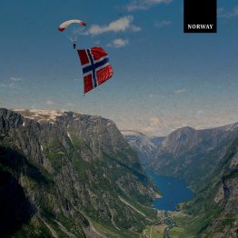 TURIST TREND NORWAY Flag